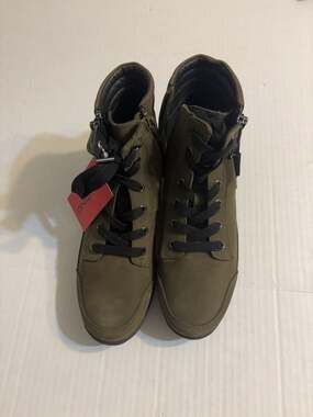 LGND Olive Leather High Top Boots Size 8M
